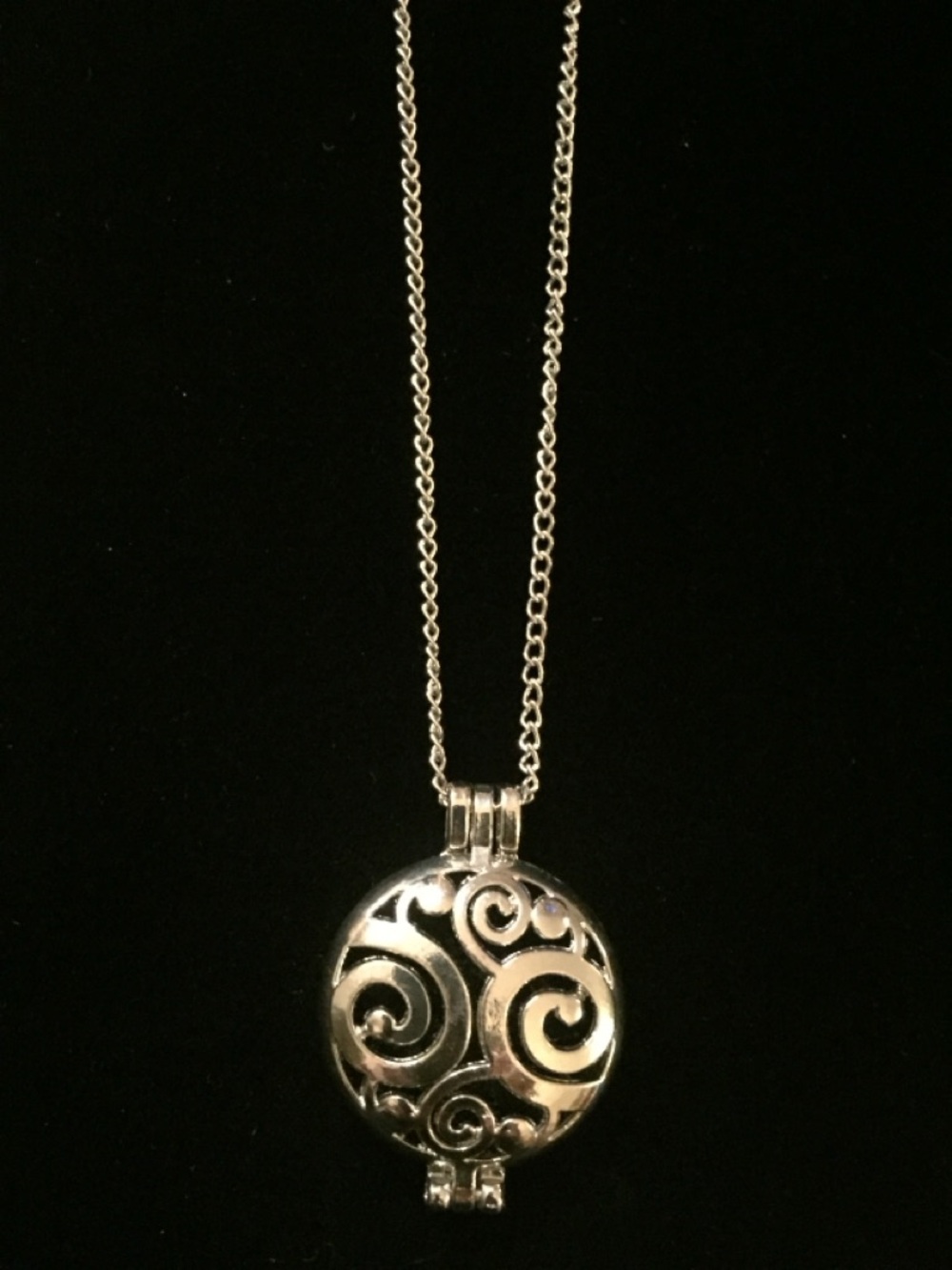Silver Swirl Diffuser/Perfume Locket Necklace - Women Jewelry